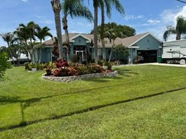 2338 SE West Blackwell Dr, Port Saint Lucie, FL 34952