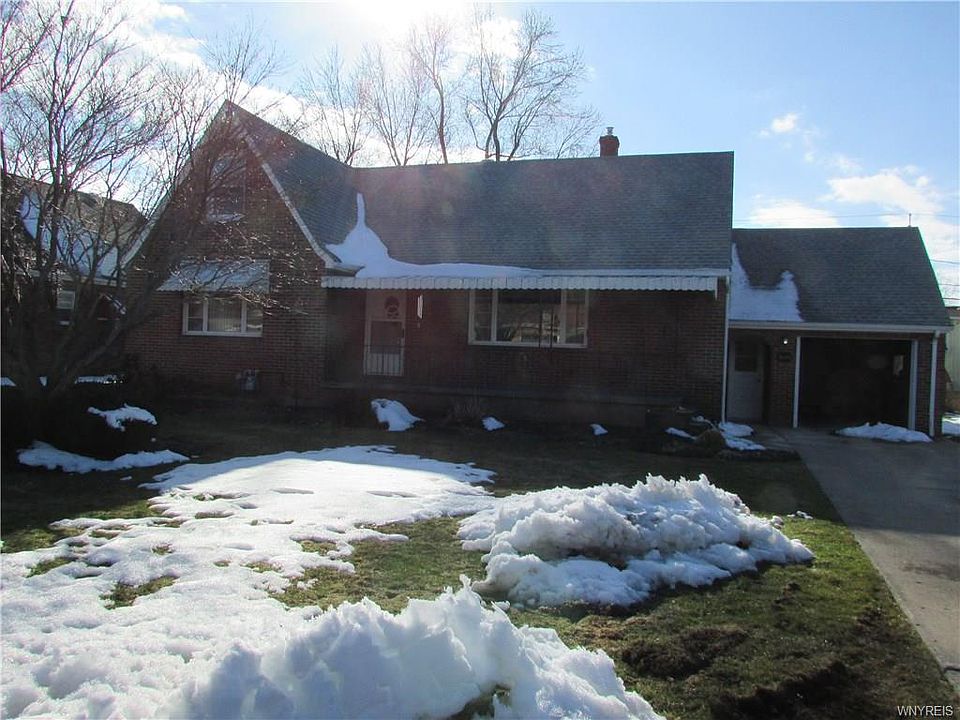 1st image of 3646 James St