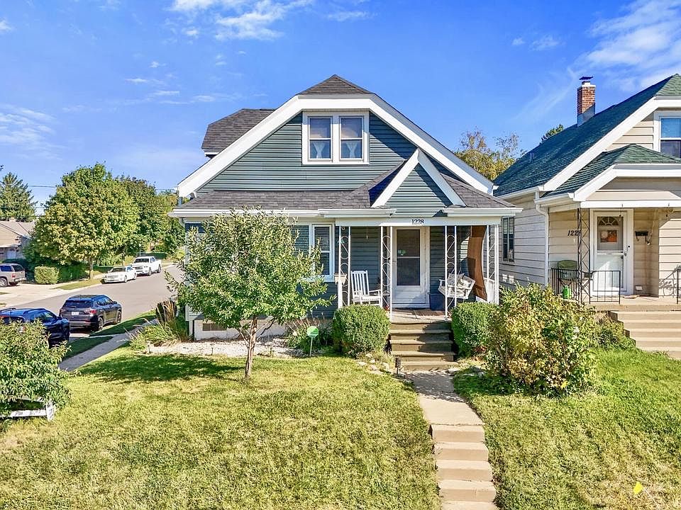 1st image of 1228 Marion AVENUE