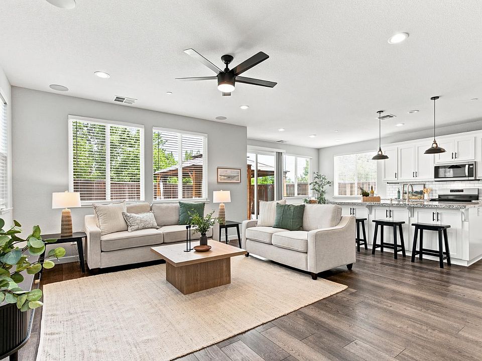 1st image of 4095 Gloster Way