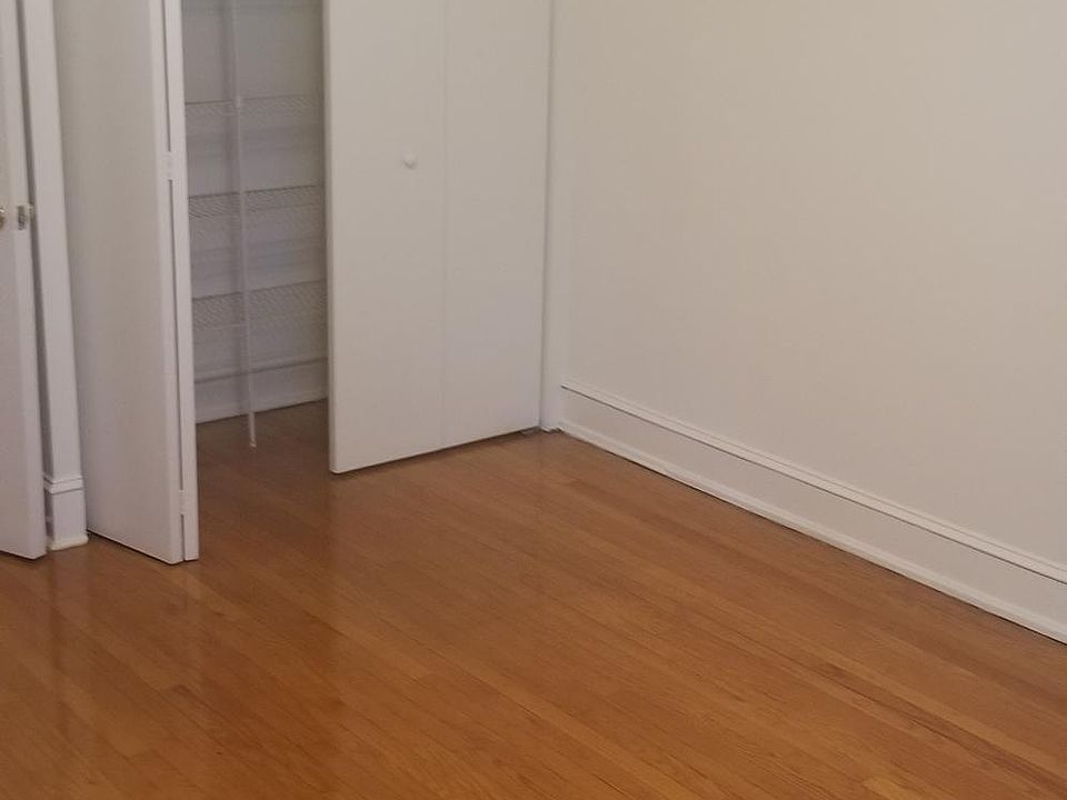 1st image of 1134 W Pratt Blvd APT 2W