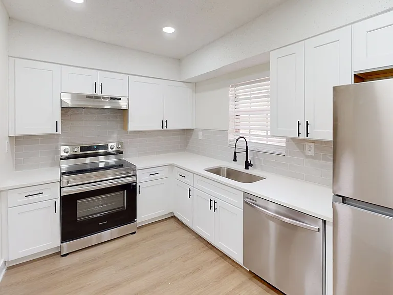 Crystal Grove Townhomes LLC — Photo 58