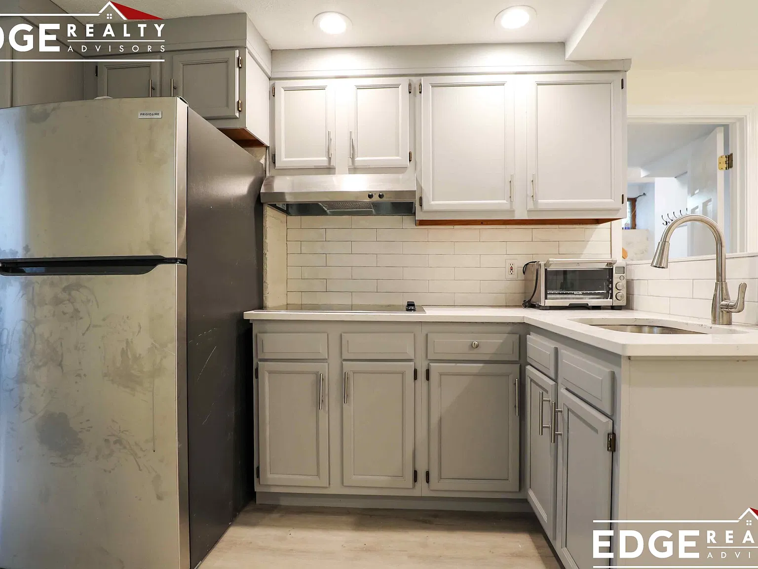 1 bed, 1.0 bath, $2,100 — Photo 3