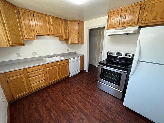 3rd image of 4604 N King Ct