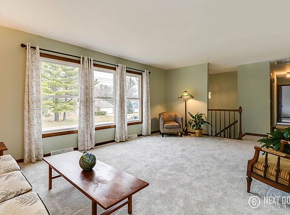 4th image of 315 N Van Nortwick Ave