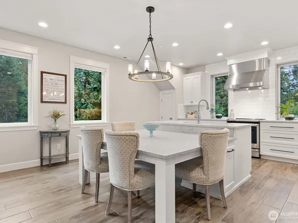 13321 Avondale Road NE, Woodinville, WA 98072