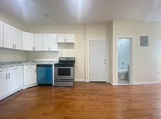 2280 Steinway St FLOOR 2, Astoria, NY 11105