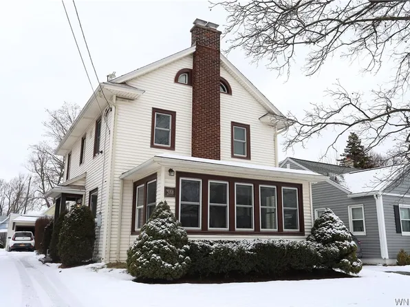 588 E Schenck St, North Tonawanda, NY 14120