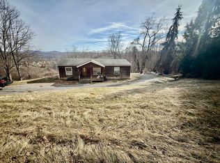 10516 Highland Trl, Ronceverte, WV 24970