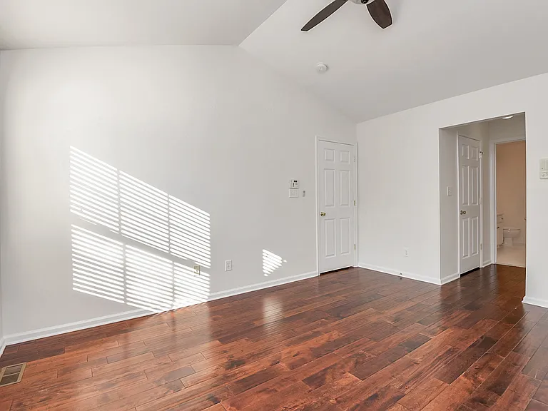 26 Normandy Dr — Photo 26