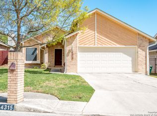 4315 Sandy Crst, San Antonio, TX 78217
