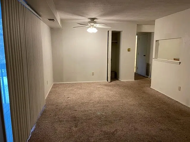 2 bed, 600 sqft, $950 — Photo 3