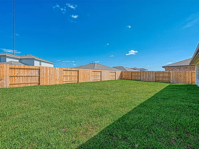 815 Dahlia Petal Dr — Photo 41