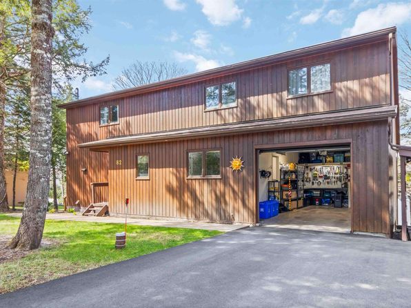 82 Southwood Rd, Hammonds Plains, NS B3Z 1K5