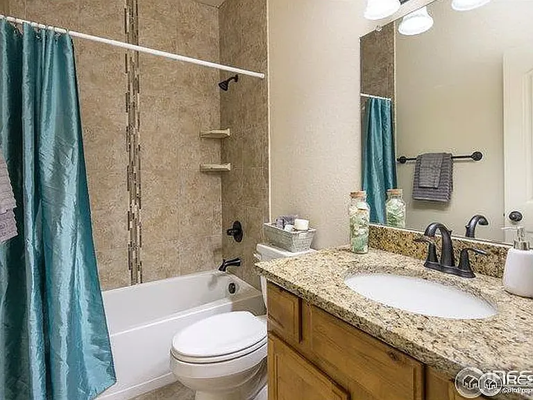585 Callisto Dr #202 — Photo 13