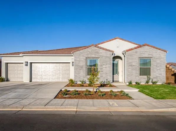 1609 S Atlantica Dr, Madera, CA 93636