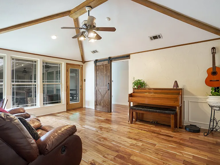 6423 Redpine Rd — Photo 19
