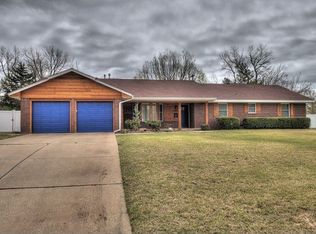 2621 Meadowbrook Dr, Norman, OK 73072