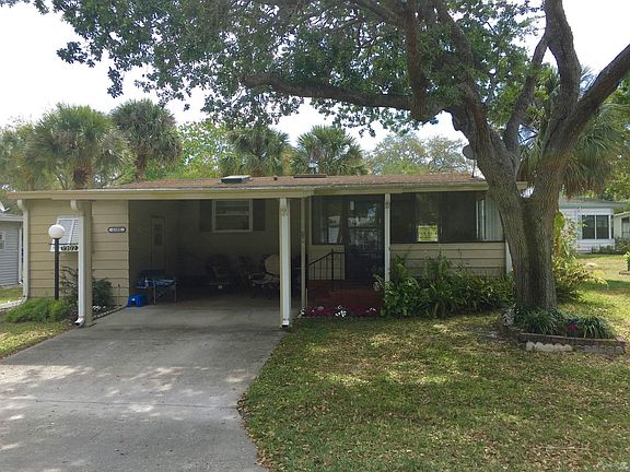 Front View of Home