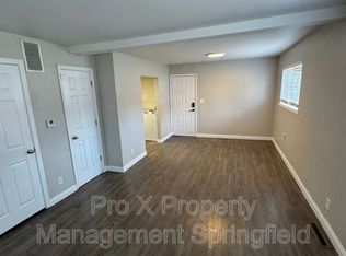 2929 E University St APT 12, Springfield, MO 65804