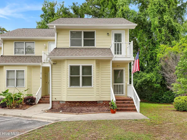 1800 Eastwood Rd 217, Wilmington, NC 28403