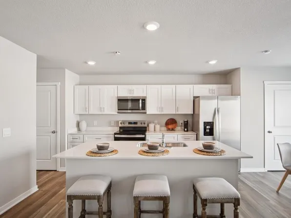 5917 NE Seneca Ln, Ankeny, IA 50021