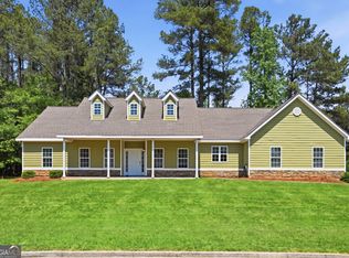 8 Landcaster Pl, Oxford, GA 30054