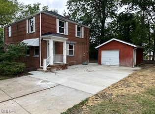 1551 Babbitt Rd, Euclid, OH 44132