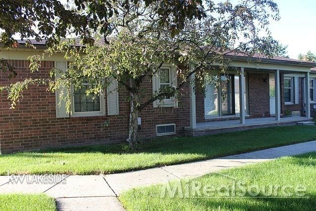 1st image of 49506 Lordstown Ct