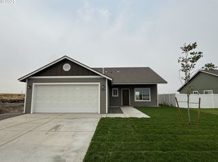 3380 High Desert Loop, Umatilla, OR 97882