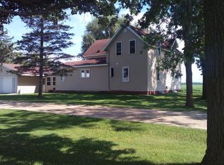 36338 County Highway 19, Bluffton, MN 56518