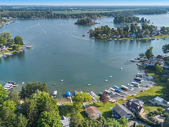 5th image of 31742 S Lake Shore Dr