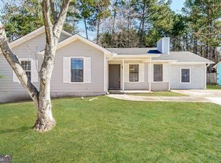 10422 Candlelight Rd, Jonesboro, GA 30238