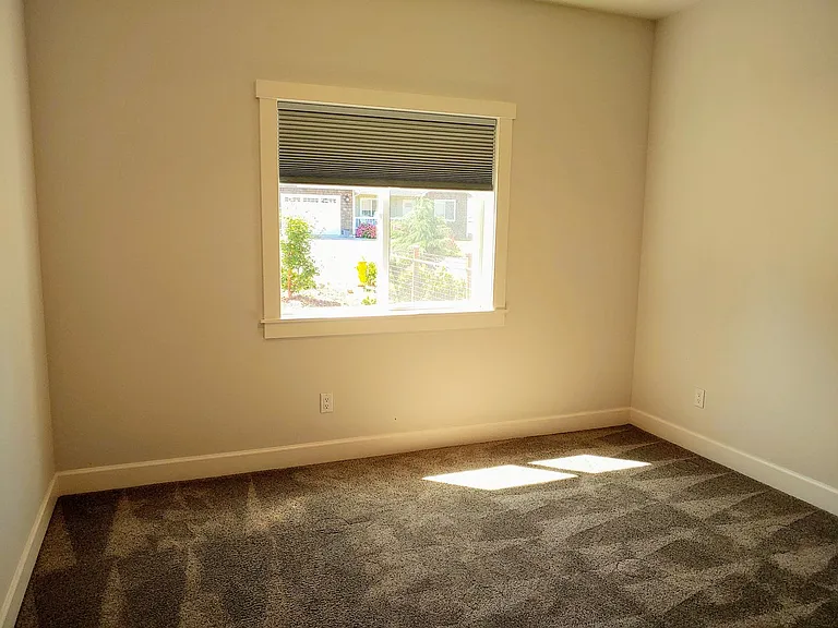 1803 Watkins Rd — Photo 13