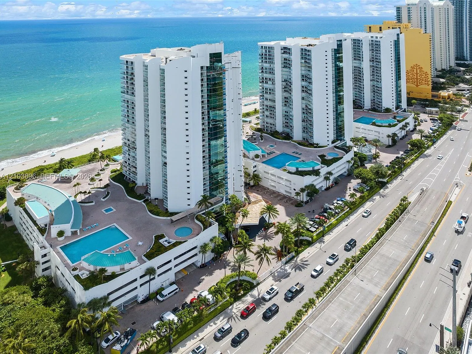 Oceania Iii Condo — Photo 3
