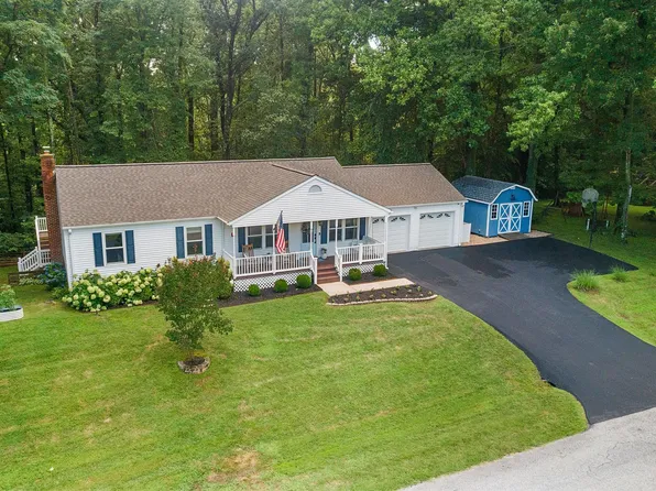 8975 Saint Andrews Dr, Chesapeake Beach, MD 20732