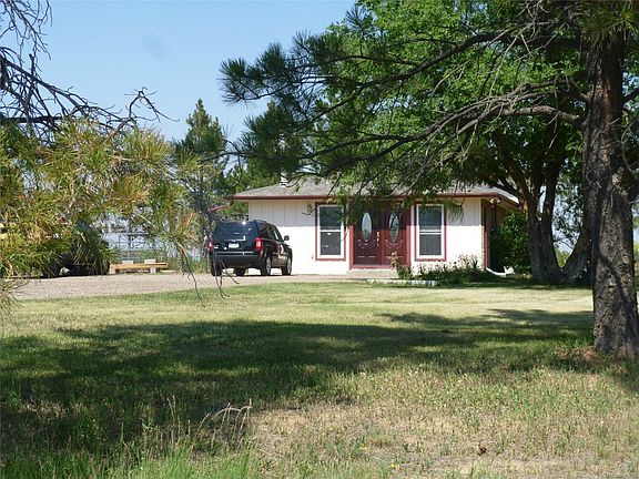 5th image of 924 N Antelope Dr