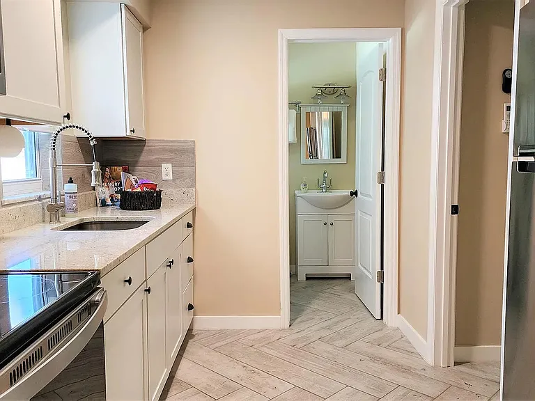 3365 Estey Ave #2 — Photo 2