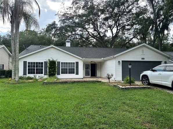 4242 LEAFWAY CIRCLE, LEESBURG, FL 34748