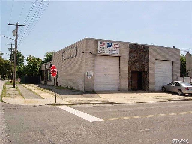 1st image of 2 Vandewater St