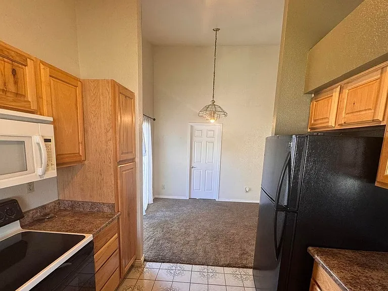 5602 W Yucca St — Photo 10