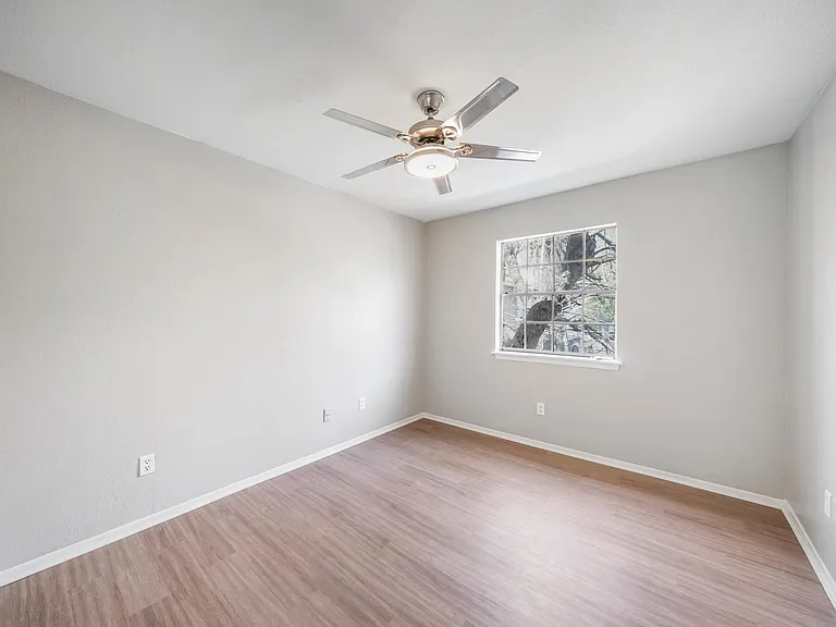 9204 Campbell Rd #A — Photo 13