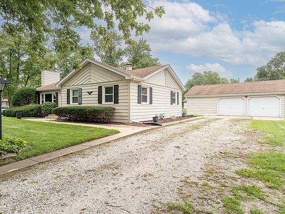 5th image of 1098 Karner Dr