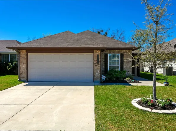 3719 McKenzie St, Bryan, TX 77803