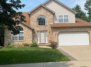 616 Haley Meadows Dr, Romeoville, IL 60446