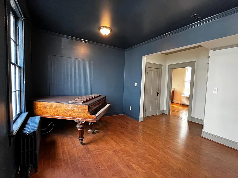 107 Walnut St — Photo 16