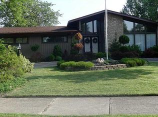 550 Rebecca Dr, Springfield, OH 45503