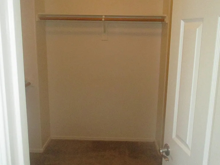 4112 W Allen St — Photo 11