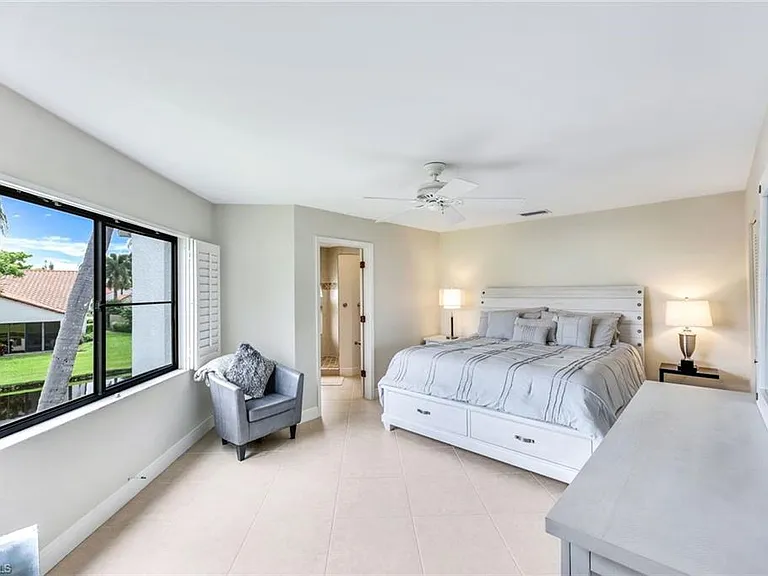 631 Beachwalk Cir #F-204 — Photo 12