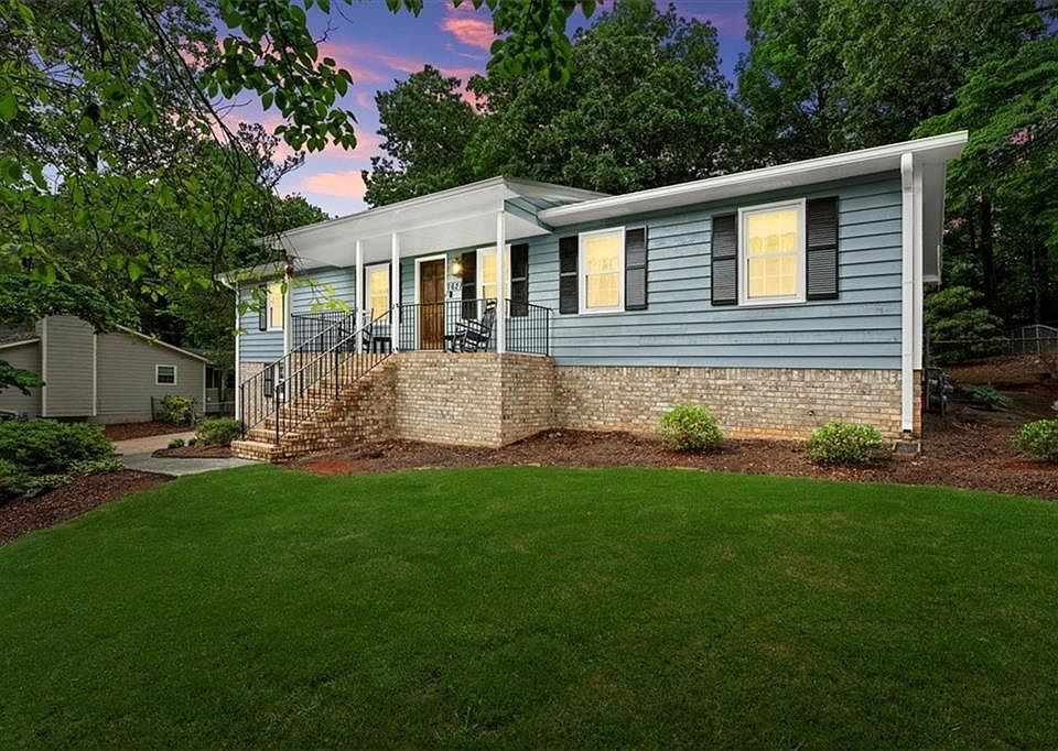 1st image of 1621 Rex Dr